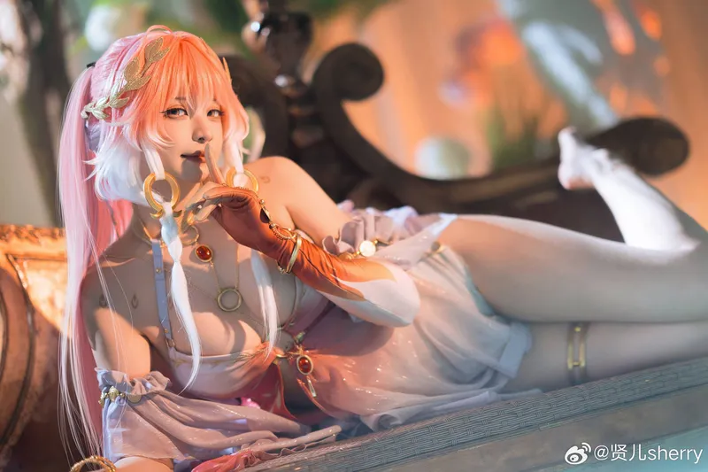 《鸣潮》长离cosplay