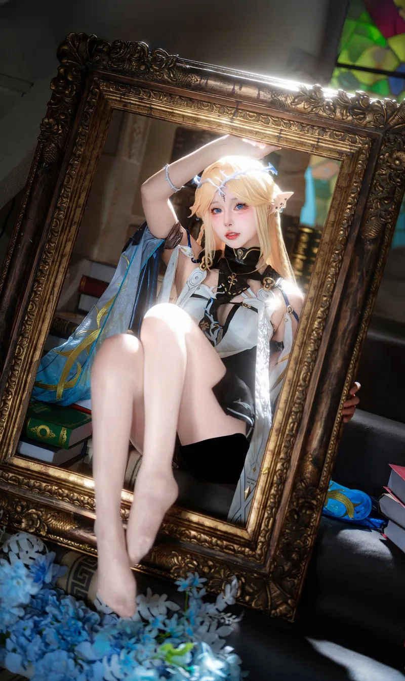 《鸣潮》卡提希娅COS展示