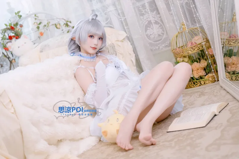 《碧蓝航线》埃佛森cosplay展示