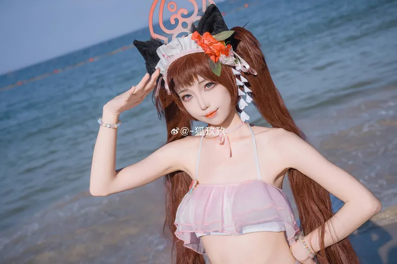 《蔚蓝档案》河和静子cosplay展示