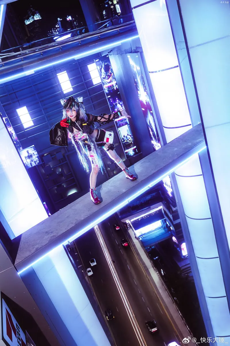 《无期迷途》COS展示