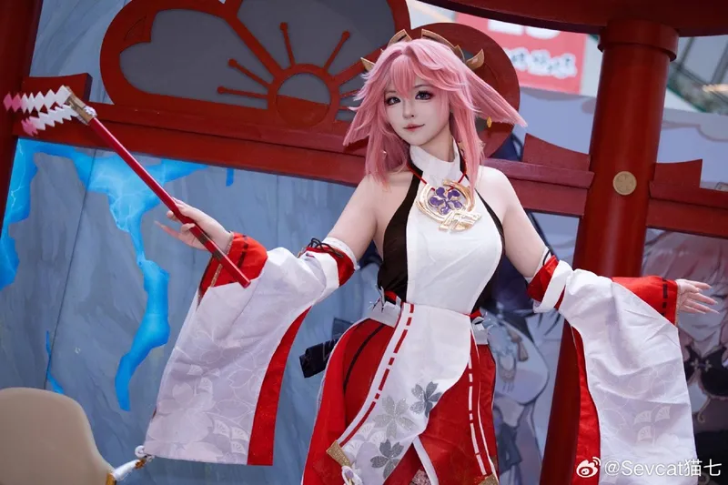 《原神》八重神子cosplay展示