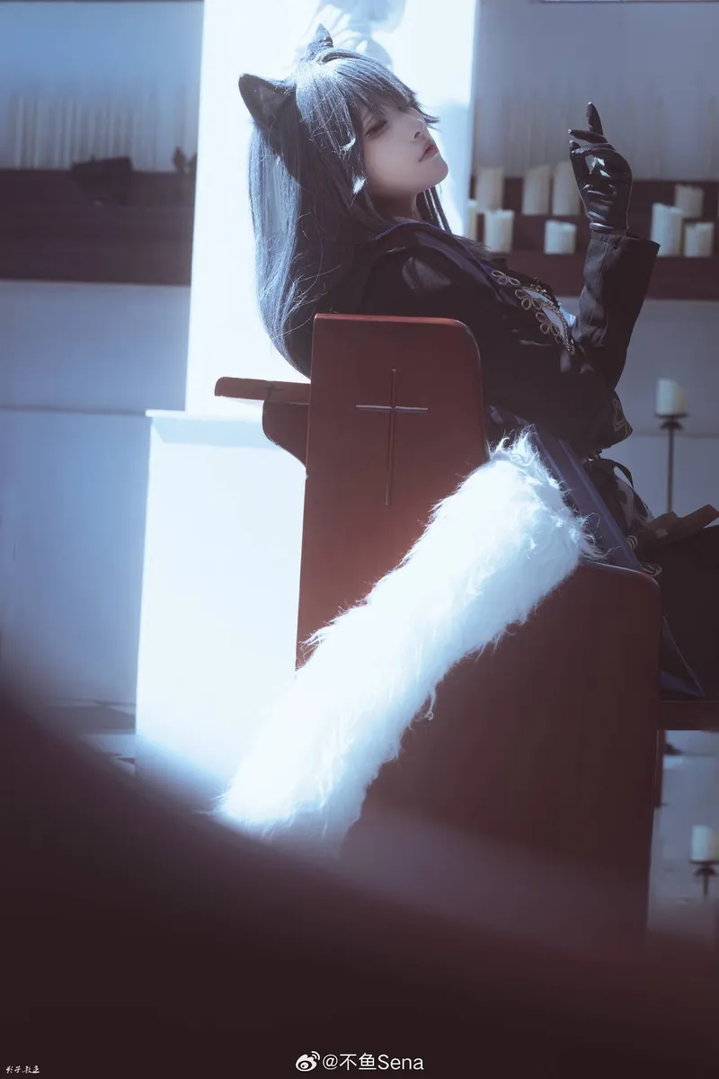 《明日方舟》缄默德克萨斯cosplay展示