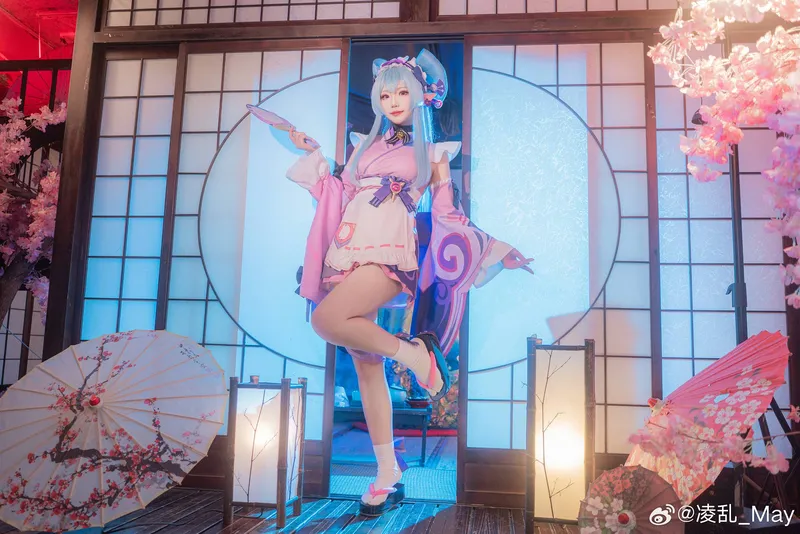 《原神》梦见月瑞希cosplay展示