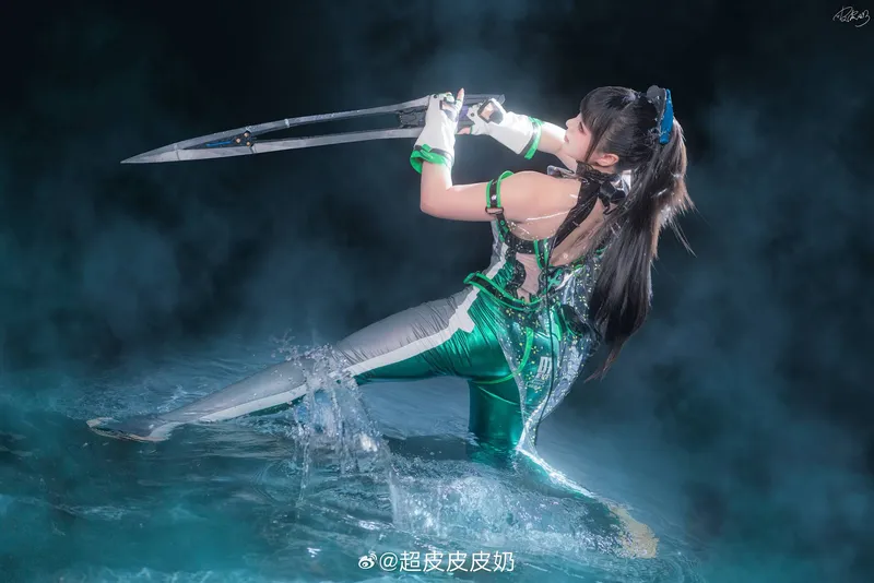 《剑星》伊芙cosplay展示