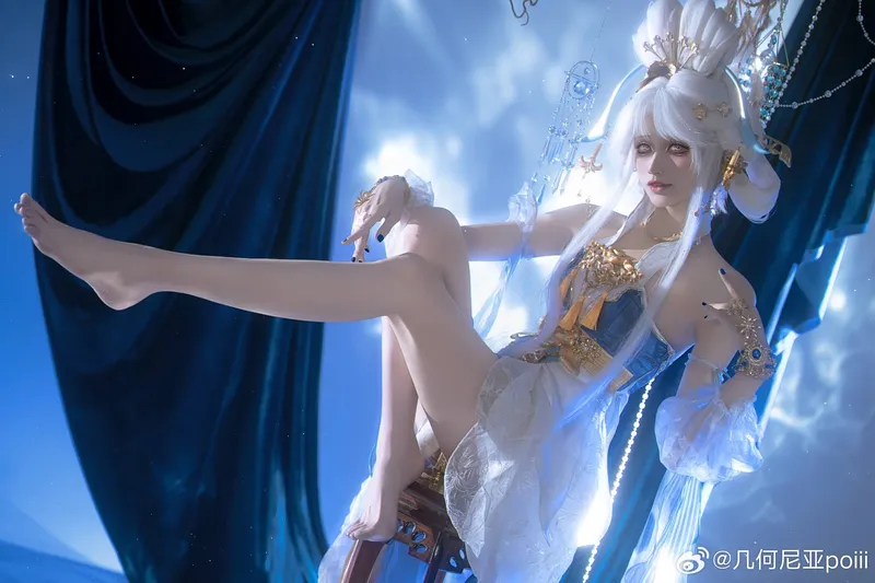 《王者荣耀》嫦娥cosplay展示