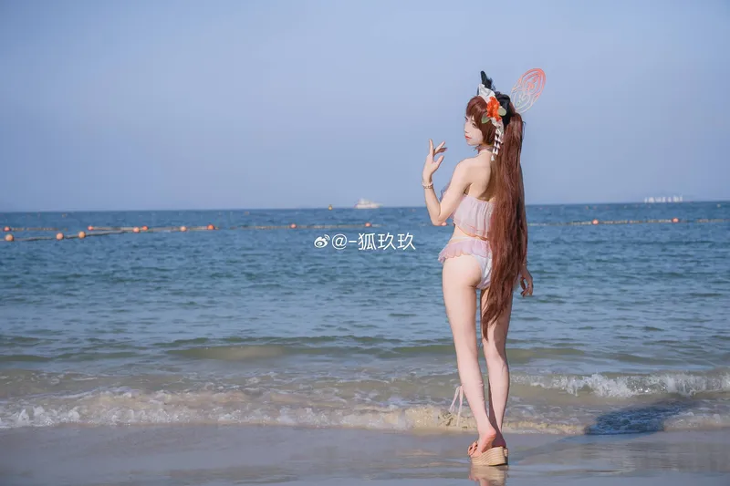 《蔚蓝档案》河和静子cosplay展示