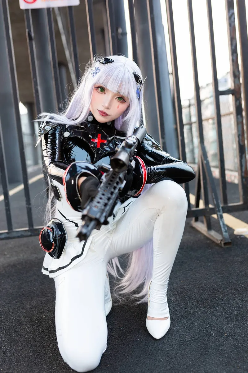 《少女前线》hk416Cosplay展示