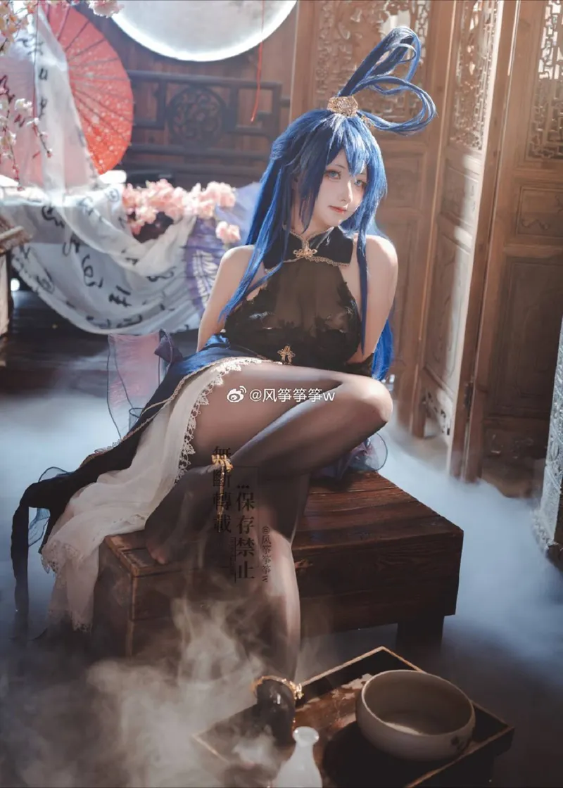 《碧蓝航线》花园Cosplay展示