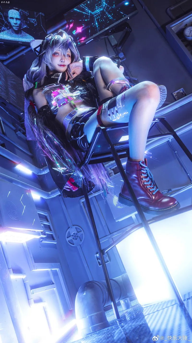 《无期迷途》COS展示