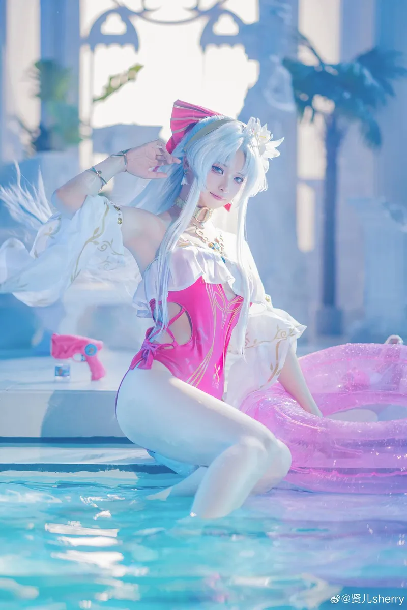 《鸣潮》珂莱塔cosplay展示