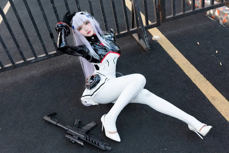 《少女前线》hk416Cosplay展示