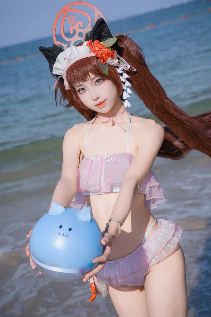 《蔚蓝档案》河和静子cosplay展示