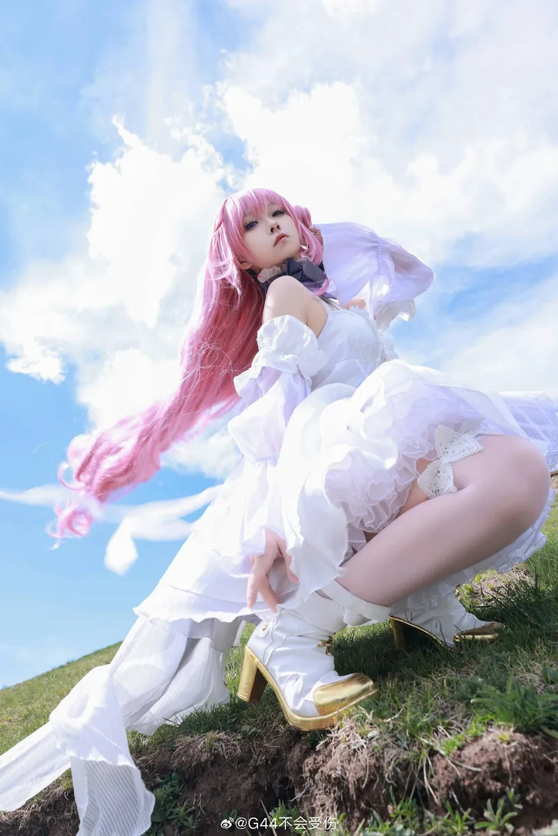 胜利女神桃乐丝cosplay-唯美写真展示