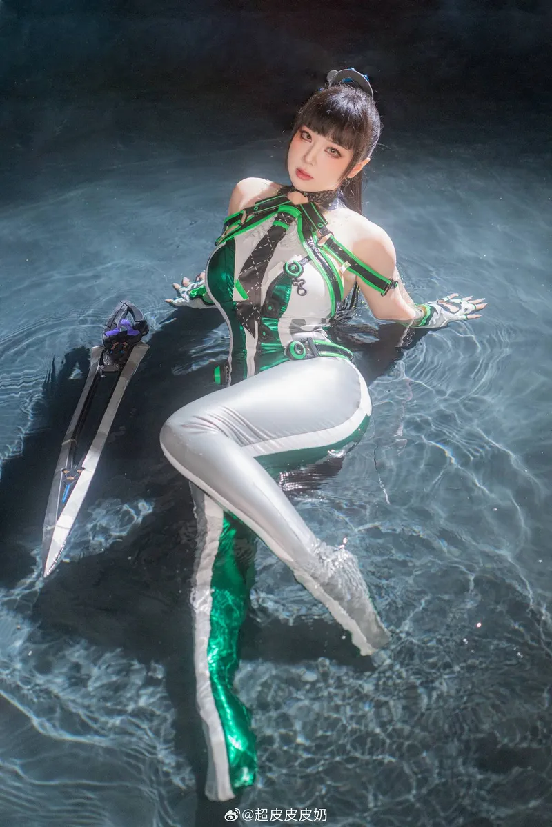 《剑星》伊芙cosplay展示