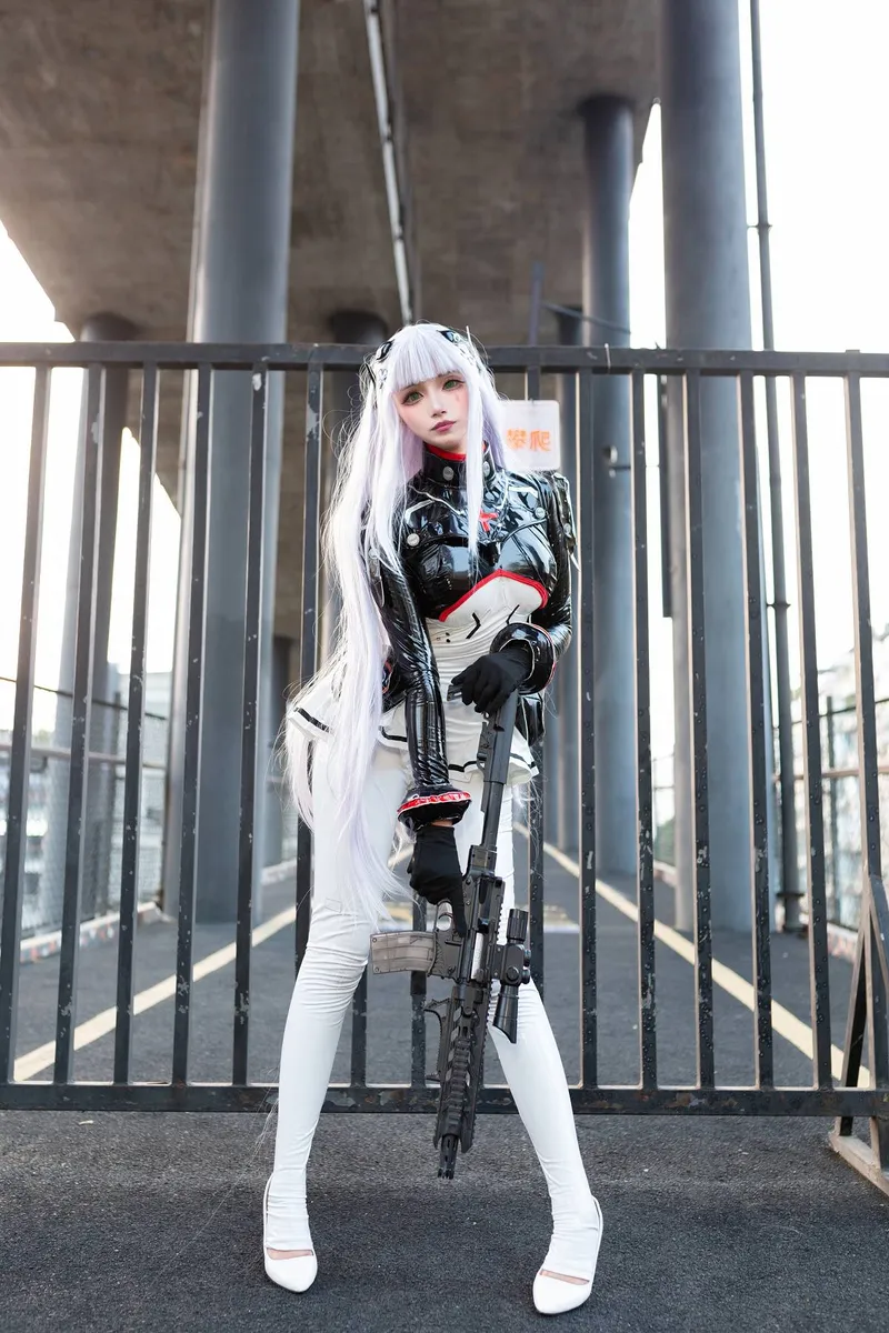 《少女前线》hk416Cosplay展示