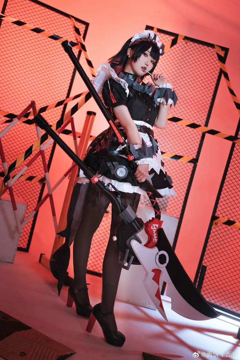 《绝区零》艾莲乔cosplay展示