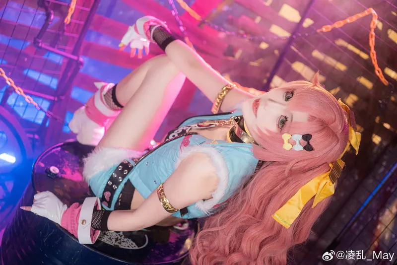 《绝区零》妮可cosplay展示