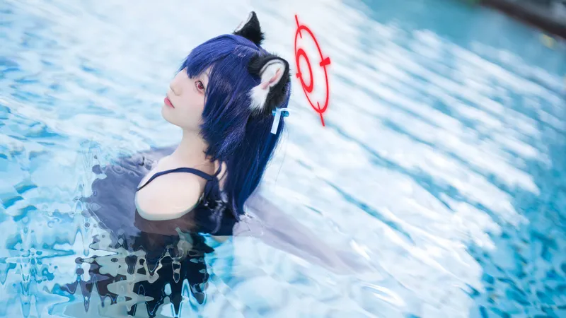 《蔚蓝档案》黑见芹香cosplay展示