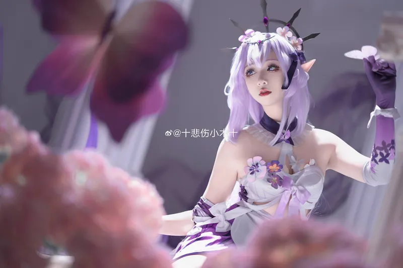 《崩坏·星穹铁道》遐蝶cosplay展示