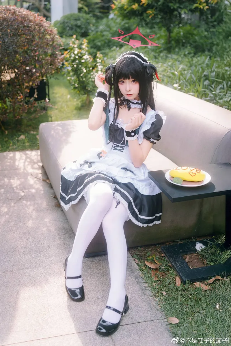 《蔚蓝档案》爱清枫香cosplay展示