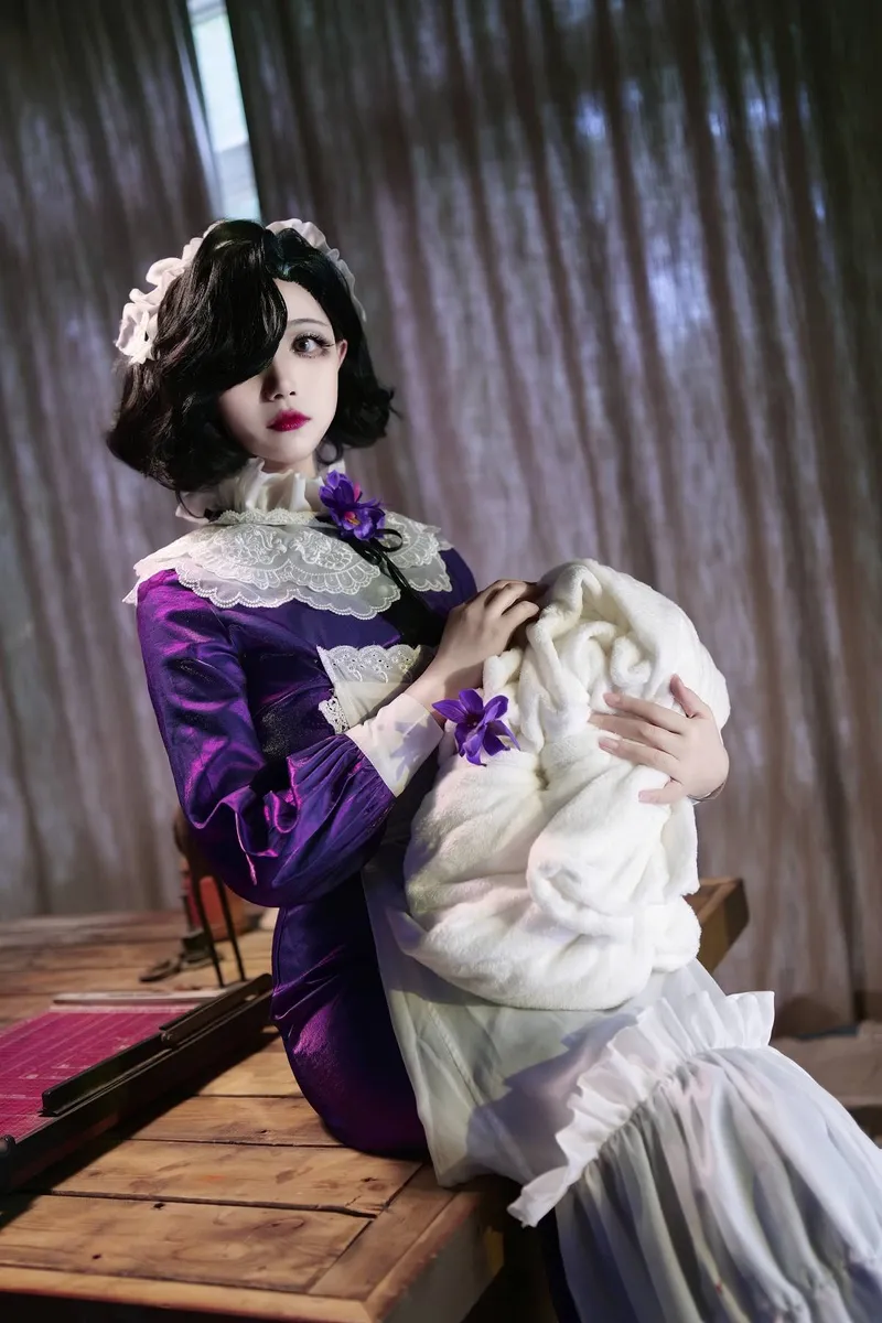 《重返未来1999》蓝手帕cosplay展示-细腻还原角色风采