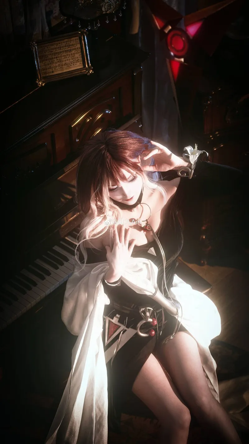 《无期迷途》瑟琳cosplay展示