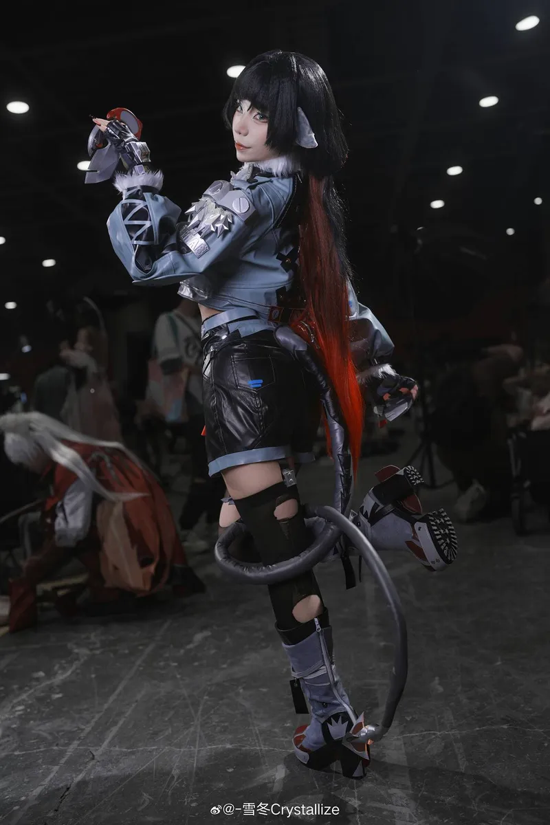 《绝区零》简杜cosplay展示