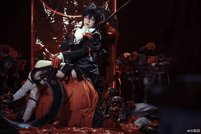 《明日方舟》隐得来希cosplay展示