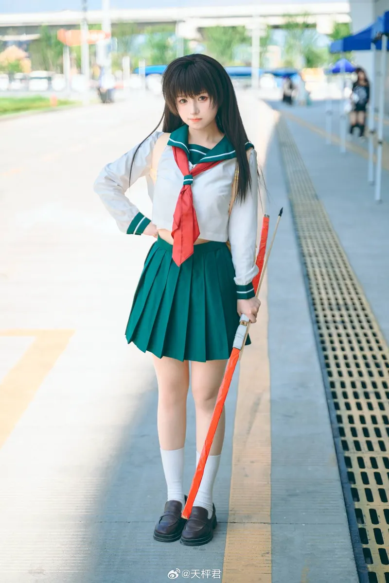 《犬夜叉》戈薇Cosplay展示