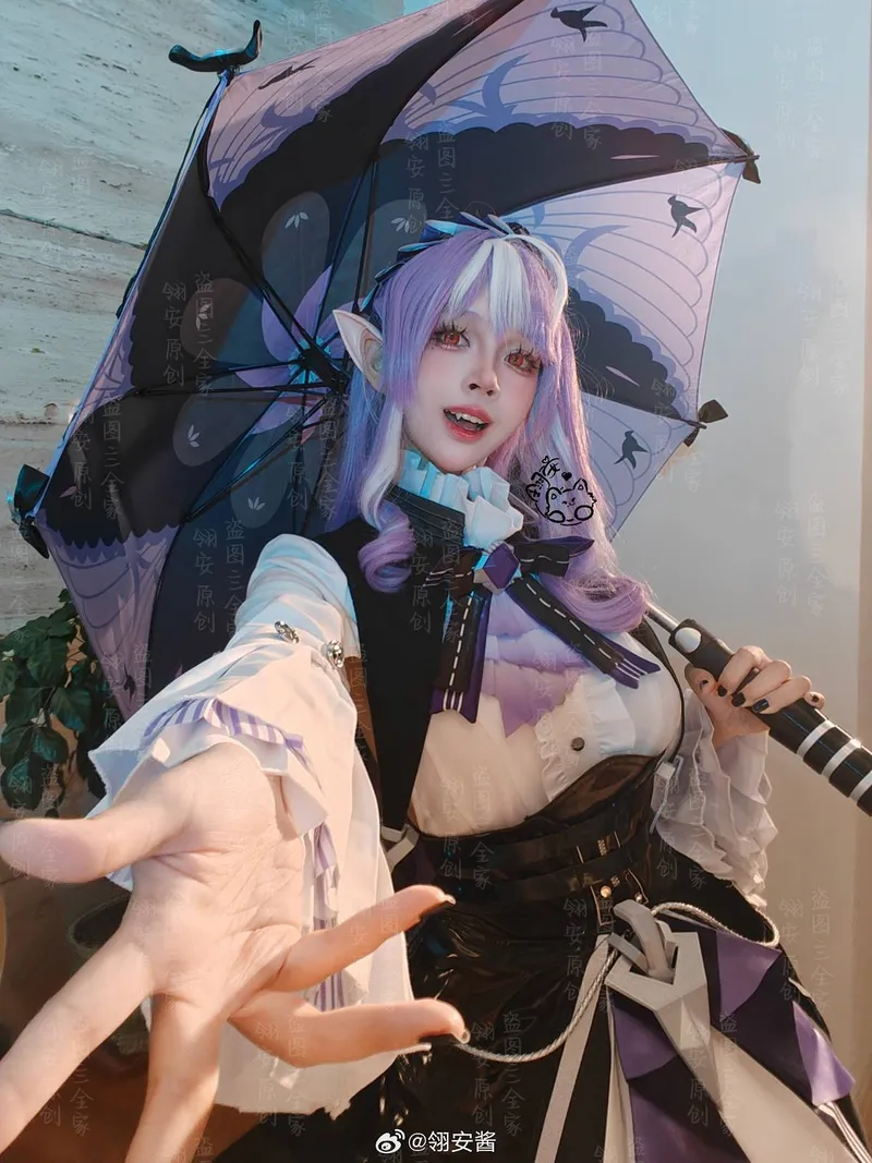 《绝区零》薇薇安cosplay展示