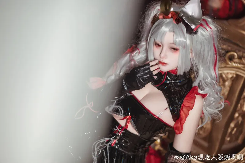 《碧蓝航线》阿达尔伯特亲王cosplay展示