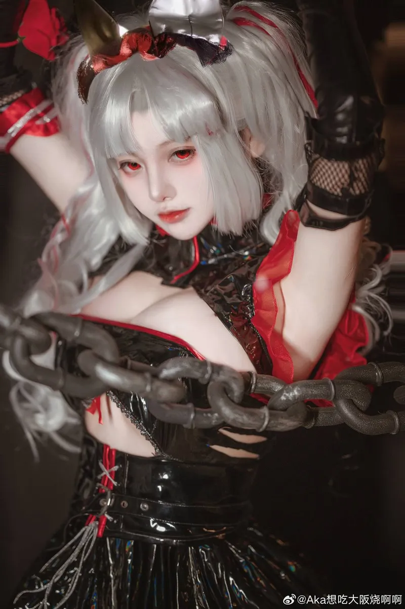 《碧蓝航线》阿达尔伯特亲王cosplay展示-指挥官专属魅力