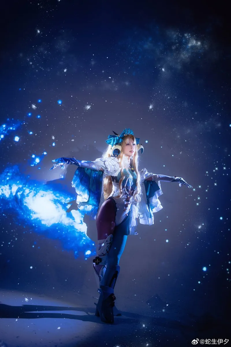 《命运冠位指定》艾蕾什基伽尔cosplay