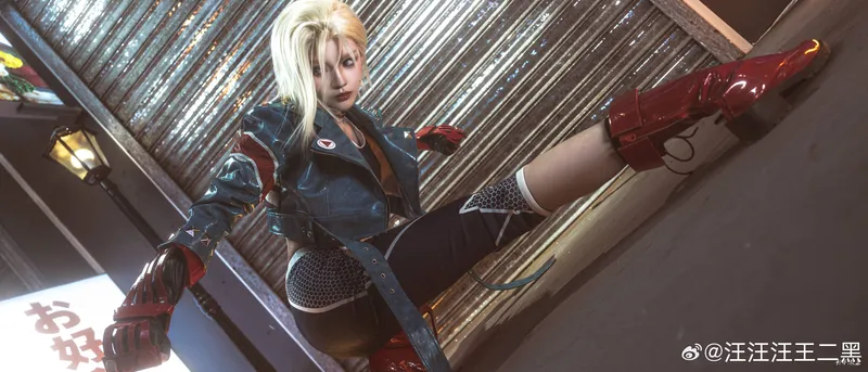 《街霸6》嘉米Cosplay展示
