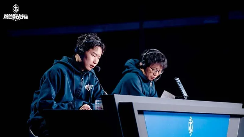 《巅峰战舰》2.0版本秋季赛开战