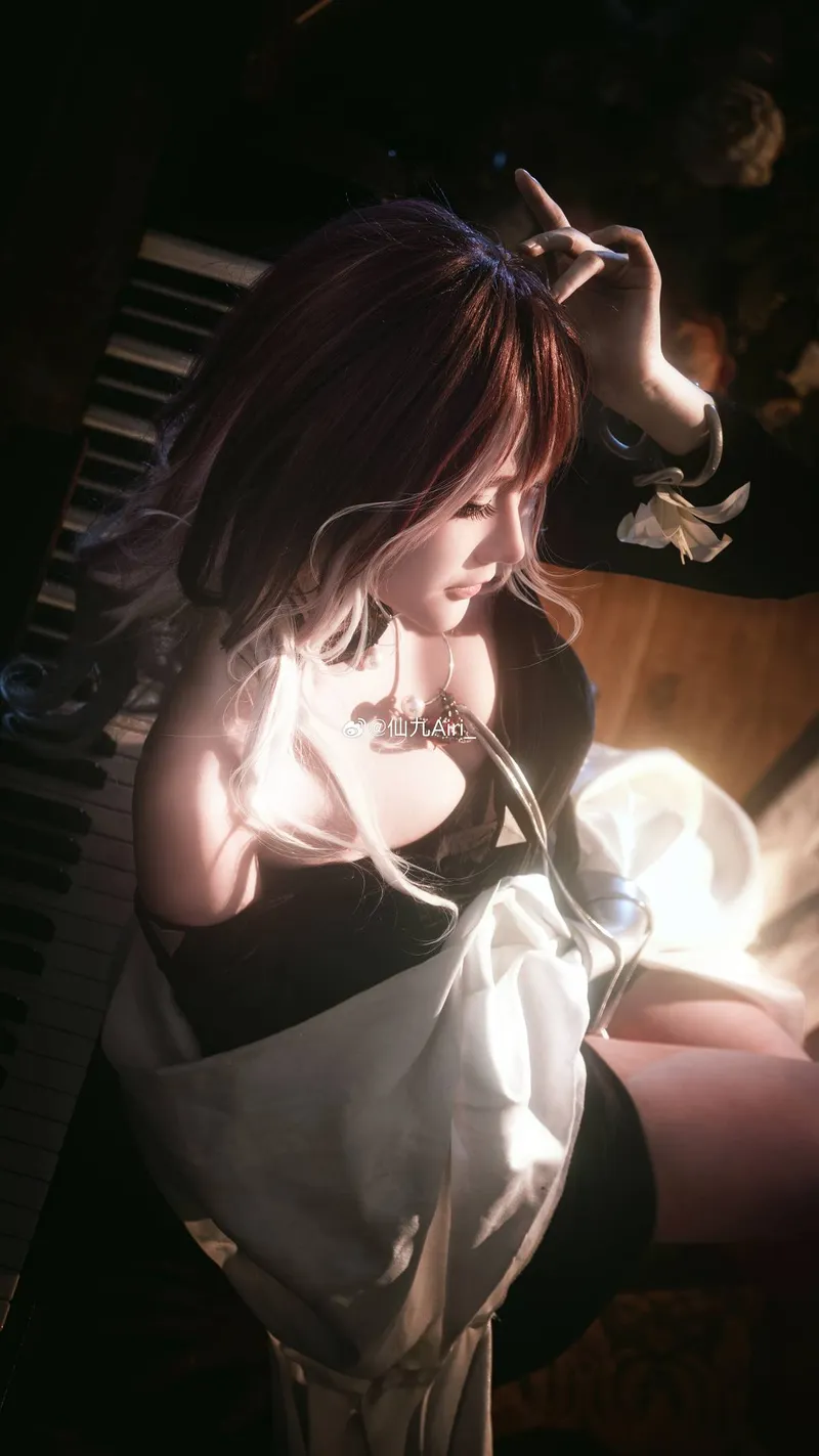 《无期迷途》瑟琳cosplay展示