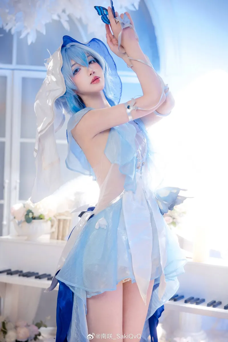 《鸣潮》守岸人cosplay展示