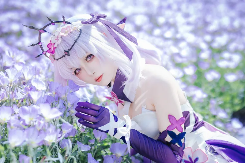 《崩坏：星穹铁道》遐蝶cosplay展示