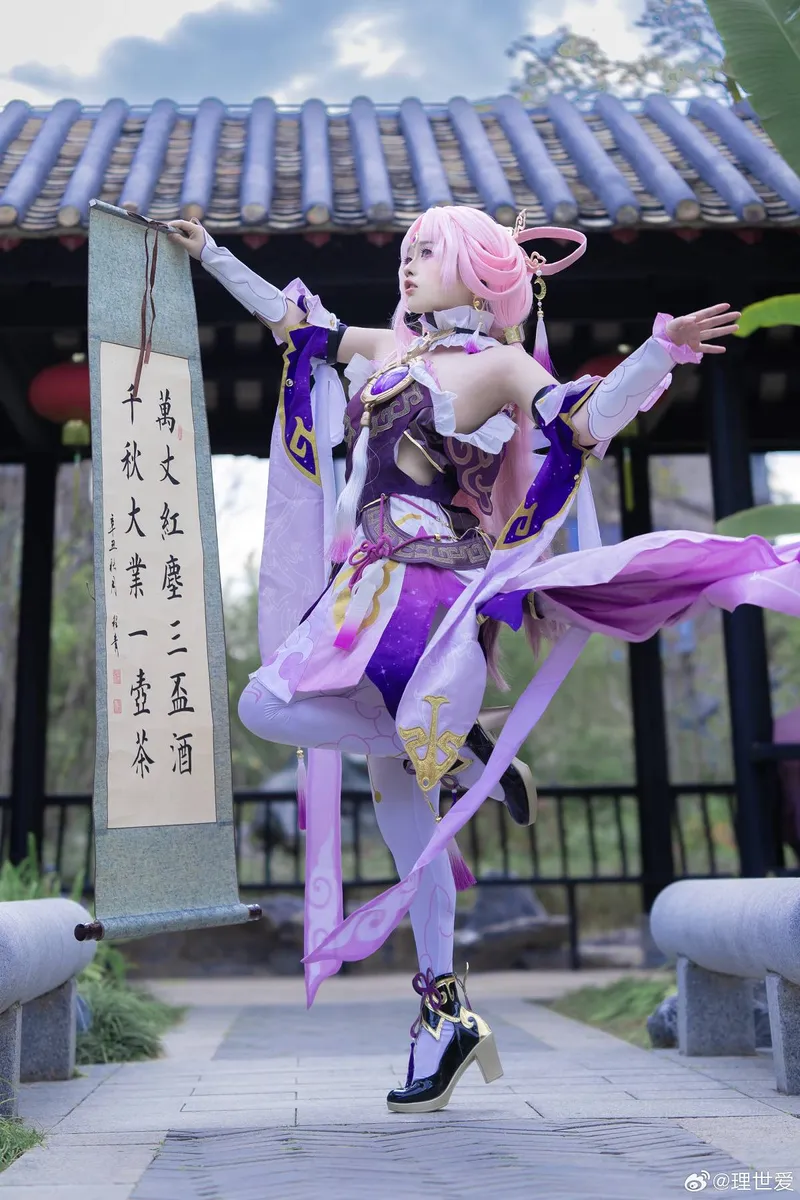 《崩坏-星穹铁道》符玄cosplay展示-精美角色还原