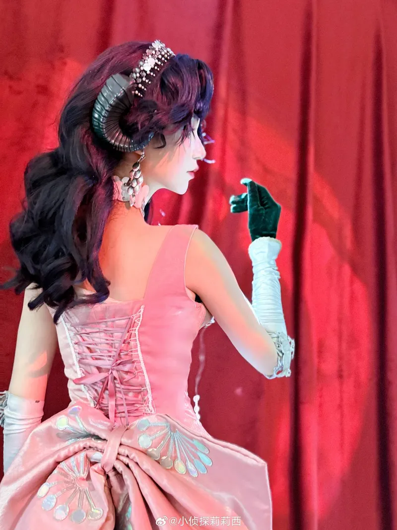 《重返未来1999》天使娜娜cosplay