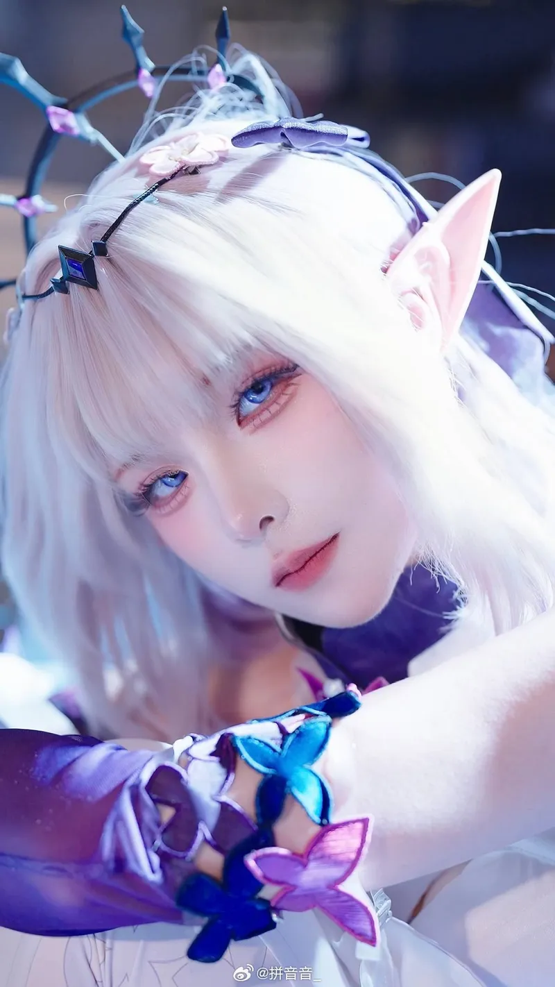 《崩坏星穹铁道》遐蝶cosplay展示-精美角色还原