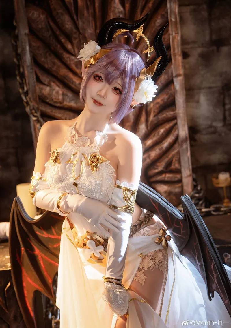 《碧蓝幻想》古蕾雅龙姬cosplay展示