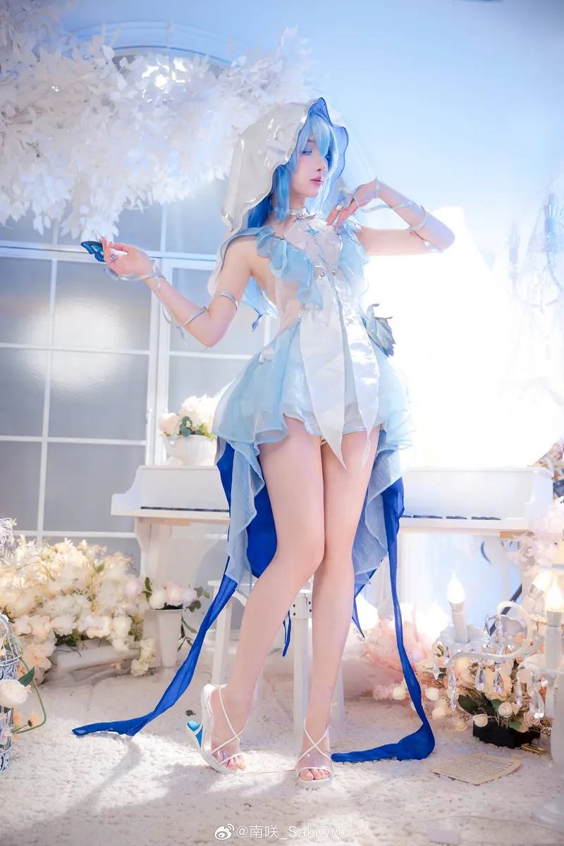 《鸣潮》守岸人cosplay展示