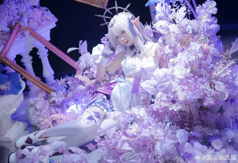 《崩坏星穹铁道》遐蝶cosplay展示