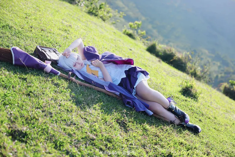 《魔女之旅》伊蕾娜cosplay展示