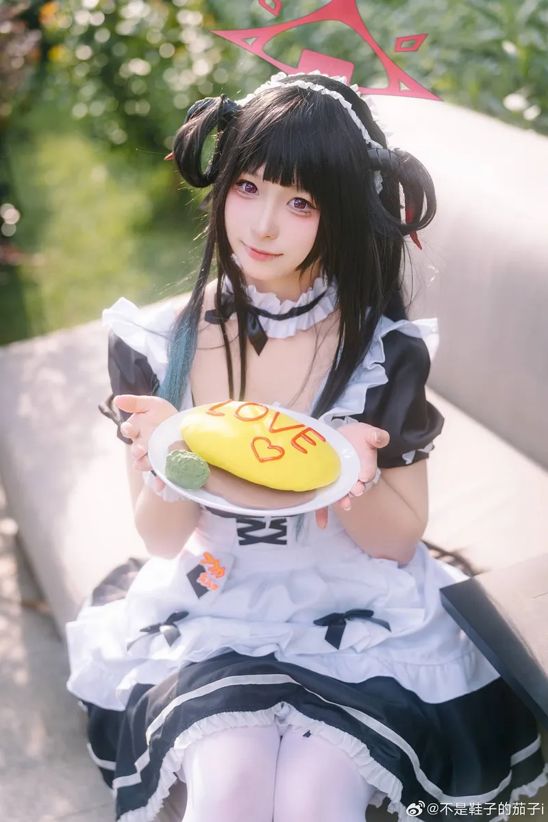 《蔚蓝档案》爱清枫香cosplay展示