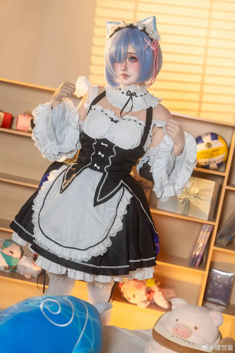 《Re:从零开始的异世界生活》蕾姆Cosplay展示