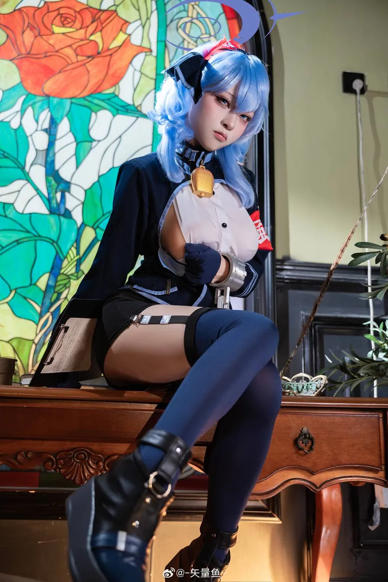《蔚蓝档案》天雨亚子cosplay展示