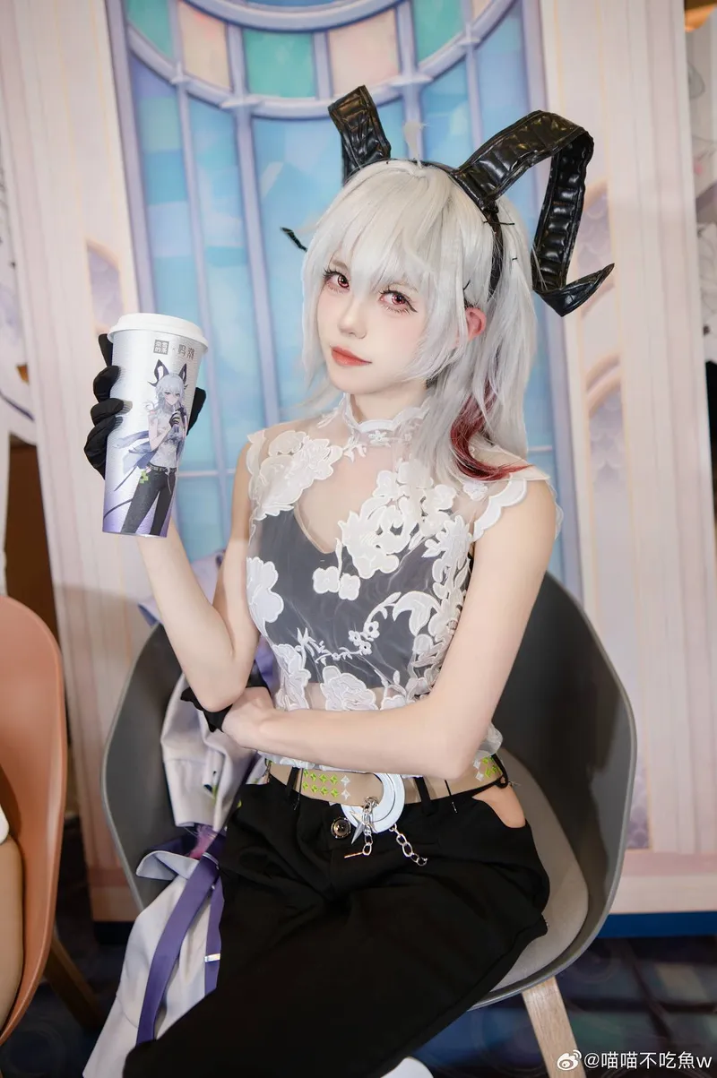 《鸣潮》赞妮cosplay展示-精美角色还原赏析